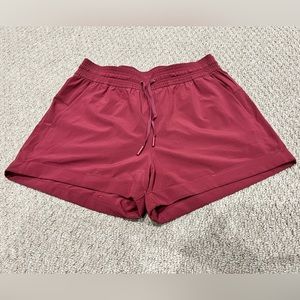Lululemon High-Rise Short